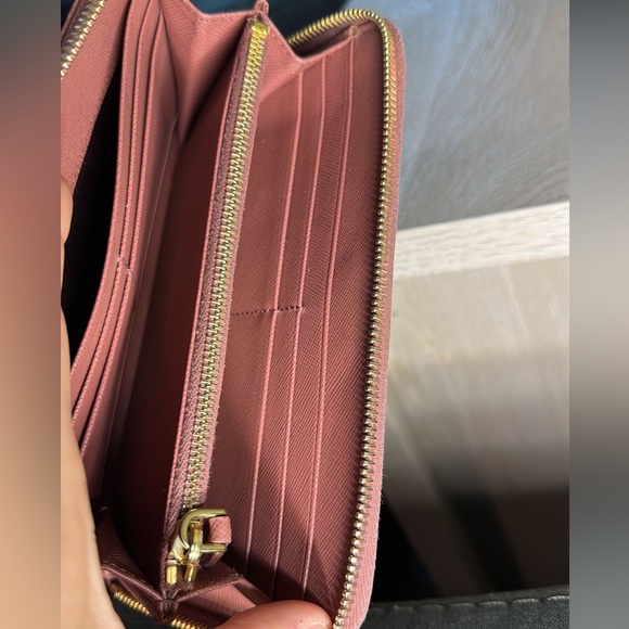 EUC Prada Zippy Wallet - Picture 6 of 14
